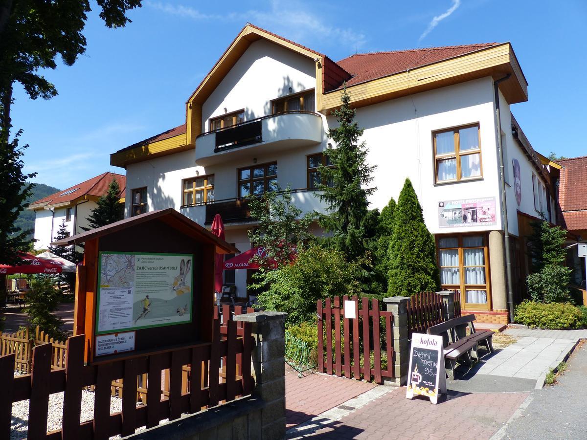 Čeladná Hotel Prosper מראה חיצוני תמונה